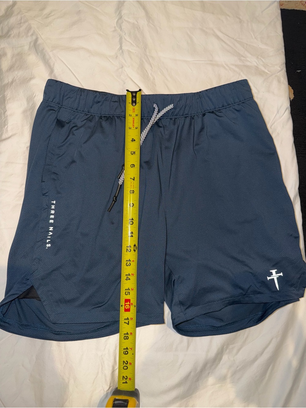 Three Nails Men’s Navy Athletic Pro Tech Performance Shorts - Picture 2 of 3